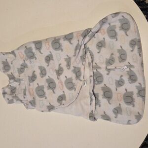 Halo Swaddle Fleece Sleep Sack Newborn Elephant Print EUC